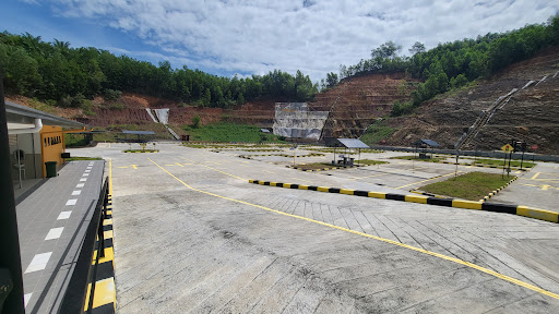 Institut Memandu Borneo Kinsadaya Sdn Bhd