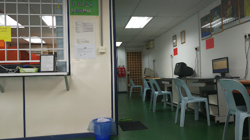 Akademi Memandu Bintulu (Pejabat Pasar)