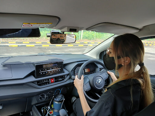 Driving School Dylan Chow