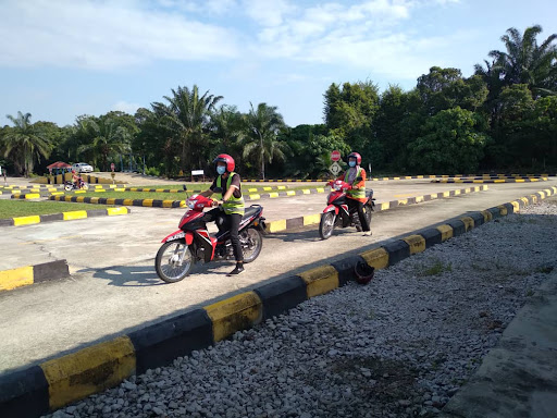 Akademi memandu Wadah Mutiara