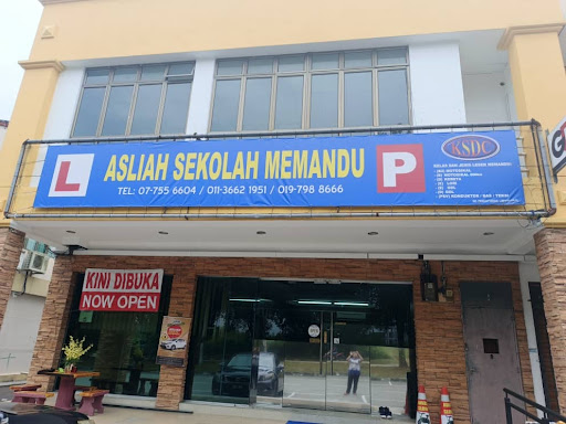 Sekolah Memandu Asliah 2