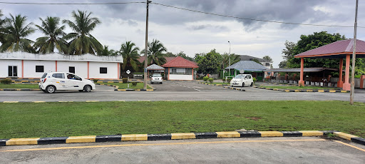 Belajar Memandu Cikgu Sham