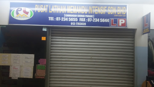 Pusat Latihan Memandu Intensif
