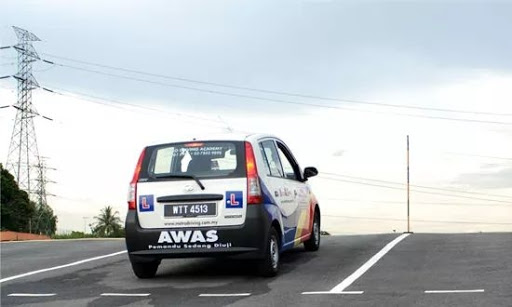 Lesen Memandu Kereta