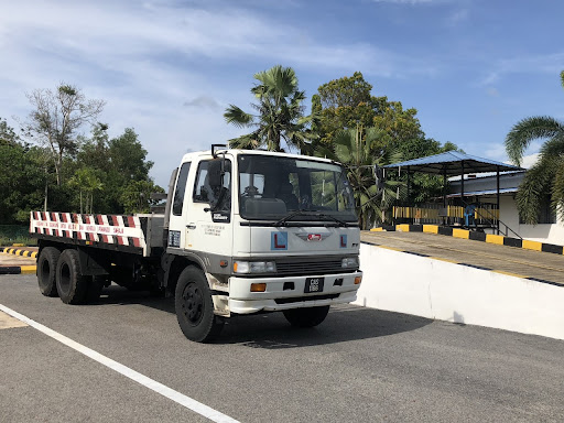 Pusat Pendaftaran Lesen Memandu Jalan Beserah (INSTITUT MEMANDU ELIT)