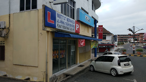 Pusat Pendaftaran Cawangan Temerloh Institut Memandu Jelapang Teguh