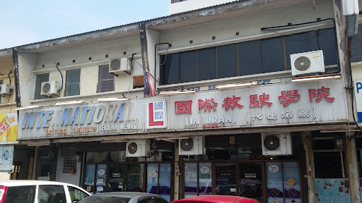 International Driving Institute