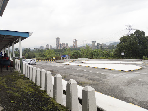 Institut Memandu L.S.A. Sdn. Bhd. (Menglembu)