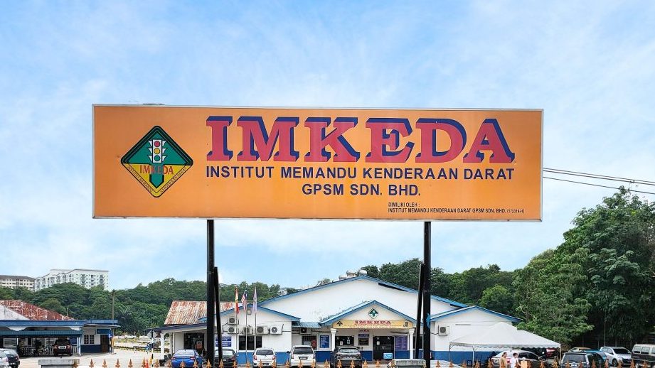 Sekolah Memandu Plaza 4 1 sekolah memandu plaza 4